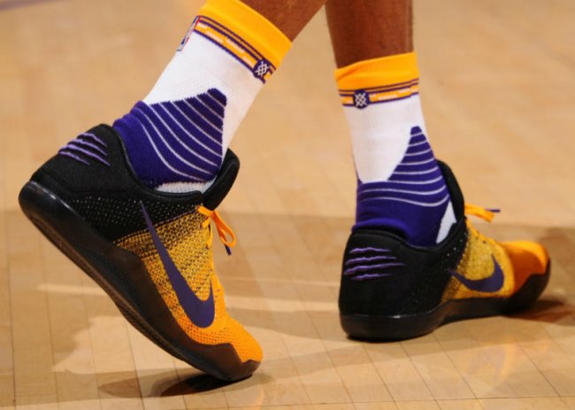 Kobe 11,科比11代 科比十一代 科比赛场上脚 Kobe 11 Elite Low PE 黄紫黑