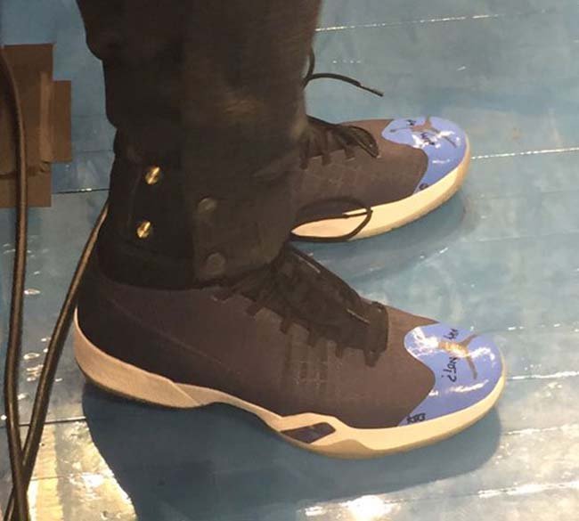 AJ30,Air Jordan XXX,XXX AJ30 对阵快船，威少上脚全新 Air Jordan XXX PE