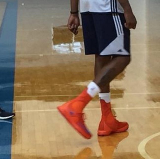 KD8,KD8 Elite,Nike  杜兰特亲着曝光 KD 8 Elite 雷霆配色