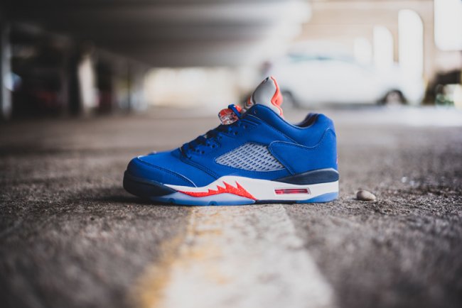 819171-417,AJ5,Air Jordan 5 819171-417AJ5低帮 骑士配色 Air Jordan 5 Low “Cavs” 现已发售