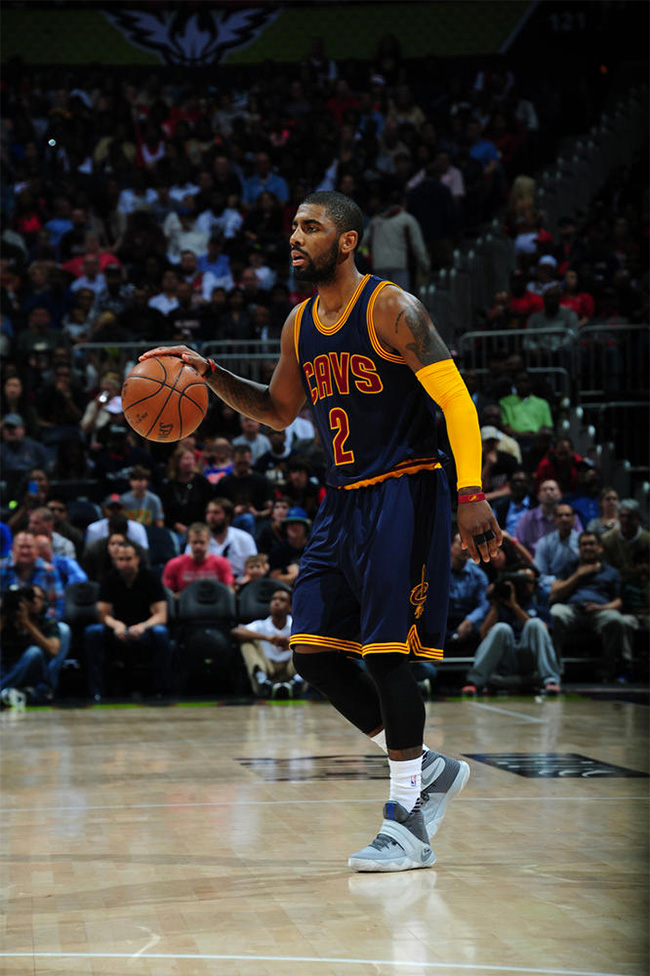 819583-004,Kyrie 2,Nike 819583-004 欧文上脚全新 Kyrie 2 “Wolf Grey”