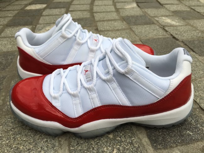528895-102,AJ11,Air Jordan 11 528895-102AJ11 2016 款 Air Jordan 11 Low “Varsity Red” 全新实物近赏