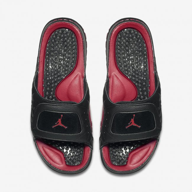 AJ12,Air Jordan 12 AJ12黑红病倒 Air Jordan 12 “Flu Game” 病倒配色凉拖亮相