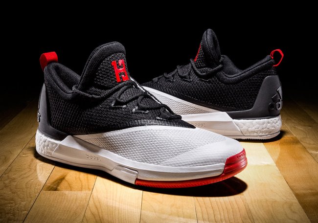 Crazylight Boost 2.5,Crazyligh  哈登专属 adidas Crazylight Boost 2.5 季后赛双色亮相