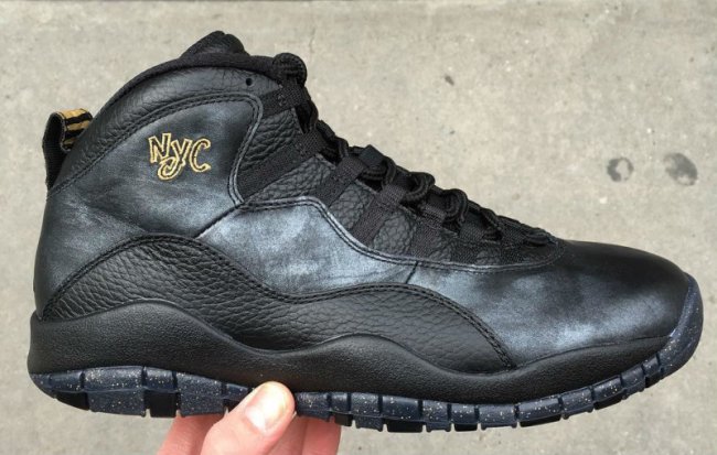 310805-012,AJ10,Air Jordan 10 310805-012AJ10 黑金 Air Jordan 10 NYC 发售日期推迟
