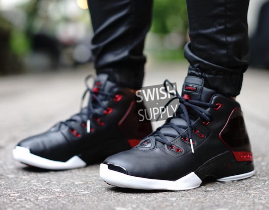 832816-001,AJ17,Air Jordan 17 832816-001AJ17 公牛黑红配色 Air Jordan 17+ “Bred” 上脚实拍