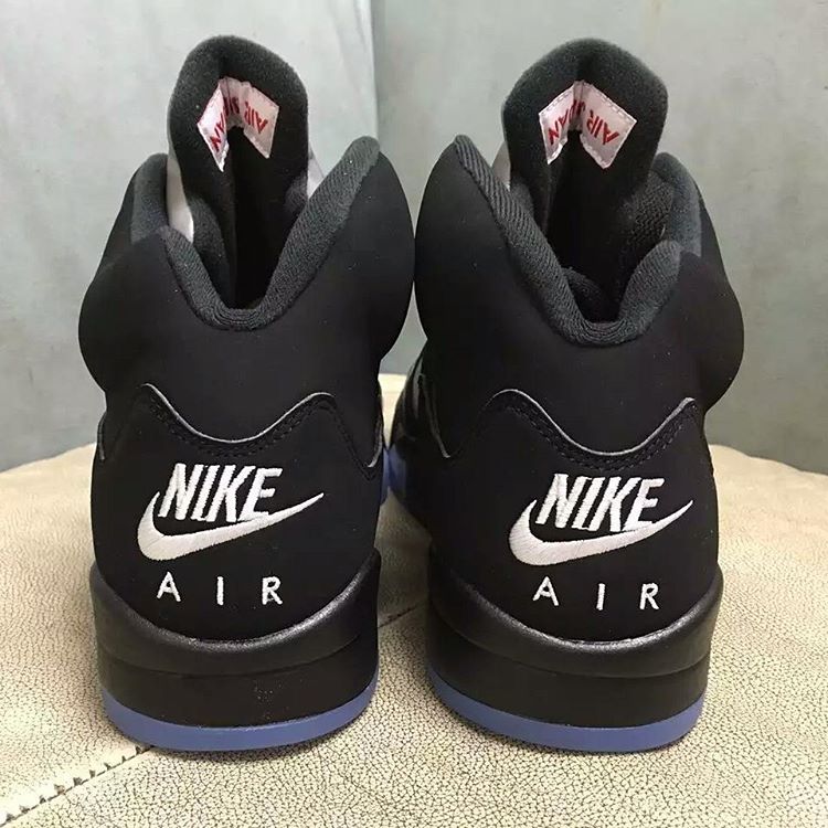 845035-003,AJ5,Air Jordan 5 845035-003AJ5 7 月最佳复刻！Air Jordan 5 Retro OG “Metallic Black”