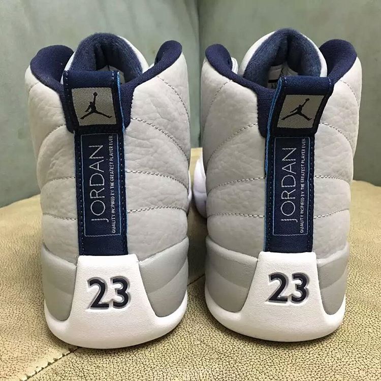 130690-007,AJ12,Air Jordan 12 130690-007AJ12 6 月发售，灰蓝新配色 Air Jordan 10 “Wolf Grey”