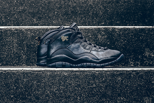 310805-012,AJ10,Air Jordan 10 310805-012AJ10纽约 纽约黑金配色 Air Jordan 10 “NYC” 现已发售