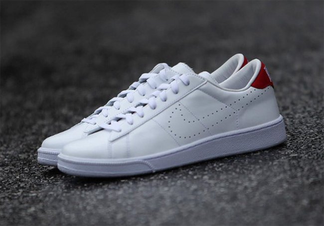 Tennis Classic,Nike  耐克系列继续，Nike Tennis Classic “Nai Ke” 新品