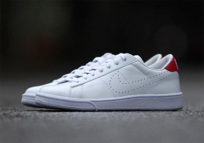 Tennis Classic,Nike  耐克系列继续，Nike Tennis Classic “Nai Ke” 新品