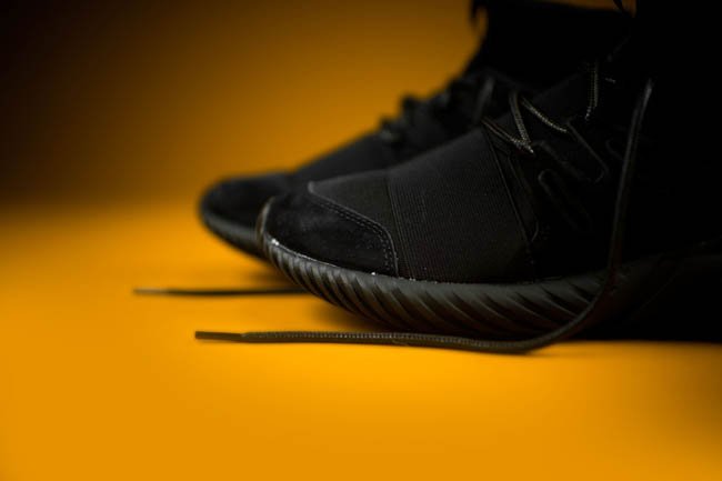 Tubular Doom,adidas  黑武士降临，adidas Tubular Doom “Triple Black” 美图近赏