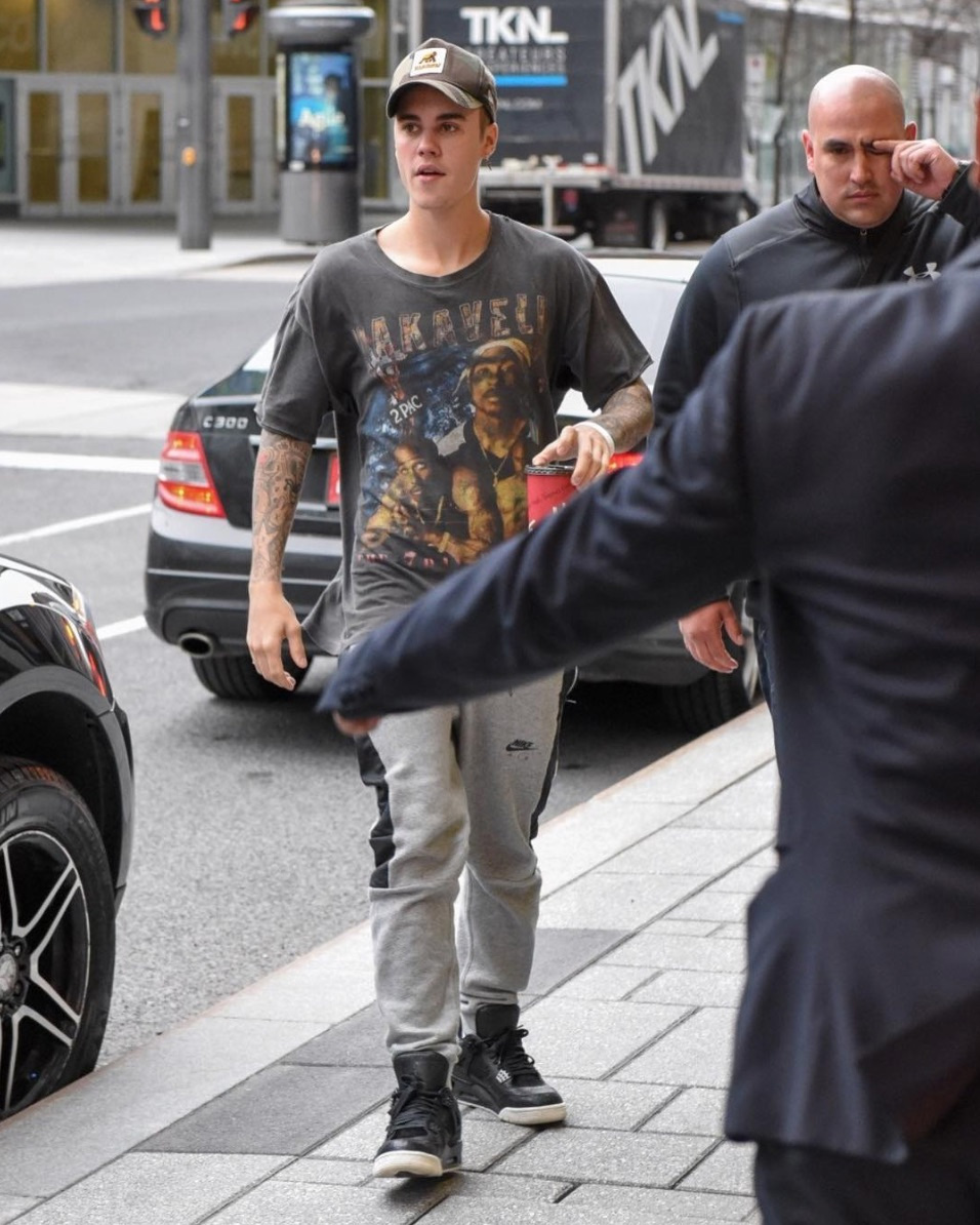 819139-010,AJ4,Air Jordan 4 819139-010AJ4中国发售日期 Justin Bieber 上脚 Air Jordan 4 Premium “Black”