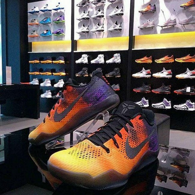 Kobe 11 EM,Kobe 11,科比11代 科比11代 渐变日落配色 Kobe 11 EM “Sunset” 清晰图片曝光