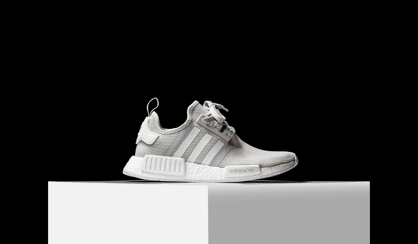 S76007,NMD,adidas S76007 近赏女款专属 adidas NMD R1 “Cream”