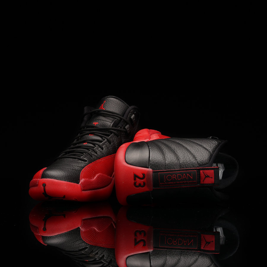 130690-002,AJ12,Air Jordan 12 130690-002AJ12黑红 激战临近！Air Jordan 12 “Flu Game” 实物近赏