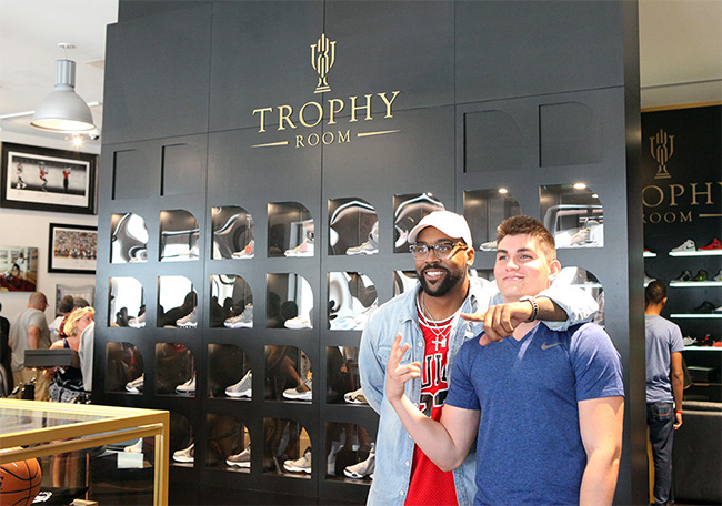 528895-102,AJ11,Air Jordan 11 528895-102AJ11 Marcus Jordan 上脚 Air Jordan 11 Low “Varsity Red”