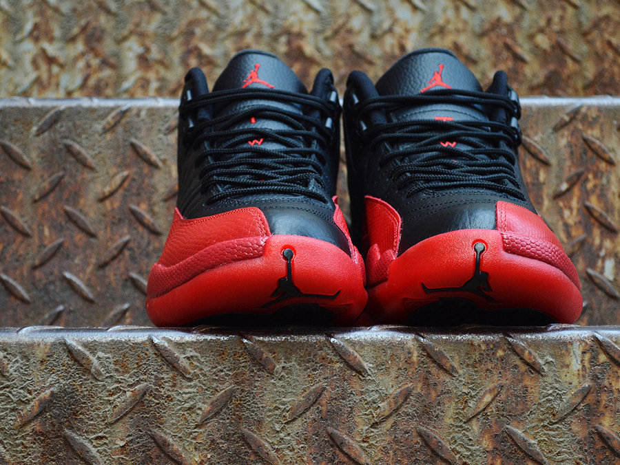 关于,Air,Jordan,“,Flu,Game,”,你必, 130690-002AJ12黑红 关于 Air Jordan 12 “Flu Game”，你必须要了解的故事