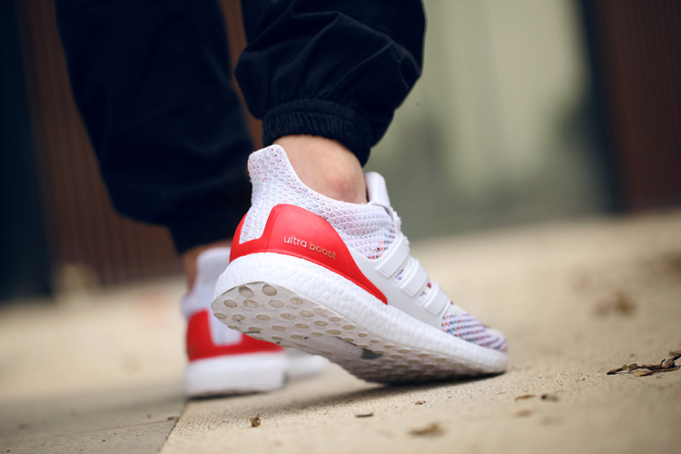 BB3911,Ultra Boost,adidas BB3911 adidas Ultra Boost 白红多彩配色上脚实拍