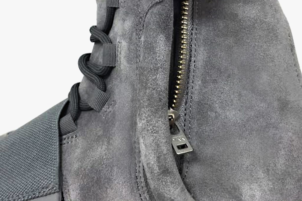 BB1840,Yeezy 750 Boost BB1840 确认！Yeezy 750 Boost “Glow in the Dark” 6 月 11 日正式发售