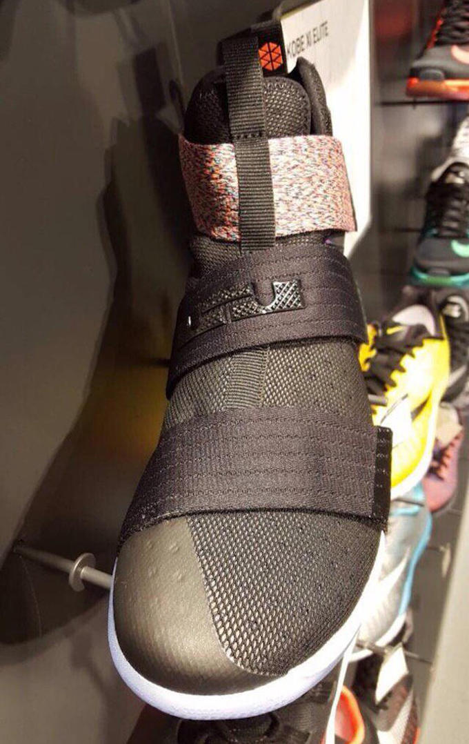 士兵10代,Soldier 10,Nike  士兵十代 Nike LeBron Soldier 10 实物现身
