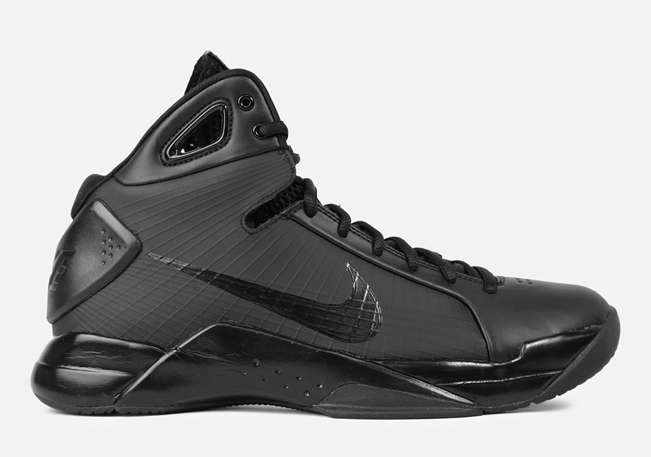 820321-002,HD08,Hyperdunk 08,N 820321-002 全黑 Nike Hyperdunk 08 Retro “Triple Black” 即将发售
