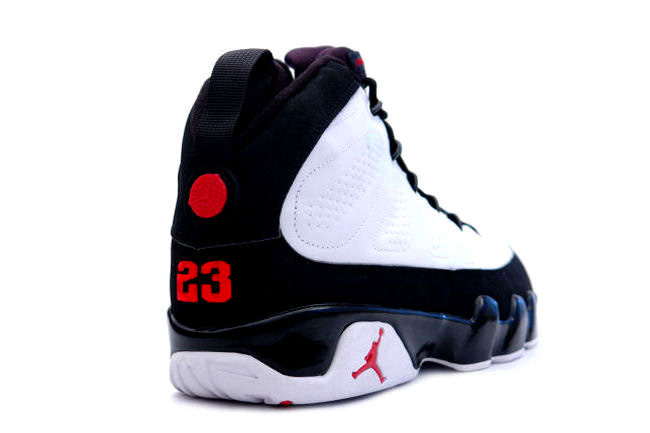 302370-112,AJ9,Air Jordan 9 302370-112AJ9 九代首发配色 Air Jordan 9 “White/Black-Red” 将复刻回归