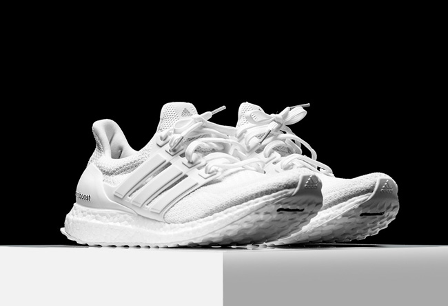 AQ5929,Ultra Boost,adidas  完美纯白！adidas Ultra Boost 2.0 “Triple White” 美图欣赏