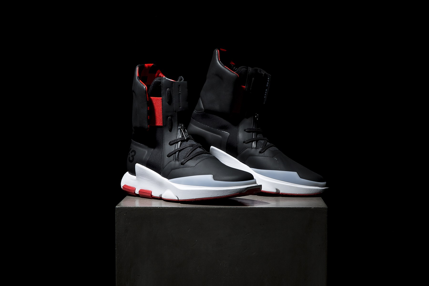 Y-3 NOCI 0003,山本耀司 Y-3 NOCI 0003 全球限量 3000 双！山本耀司带来 Y-3 NOCI 0003 的太空幻想！