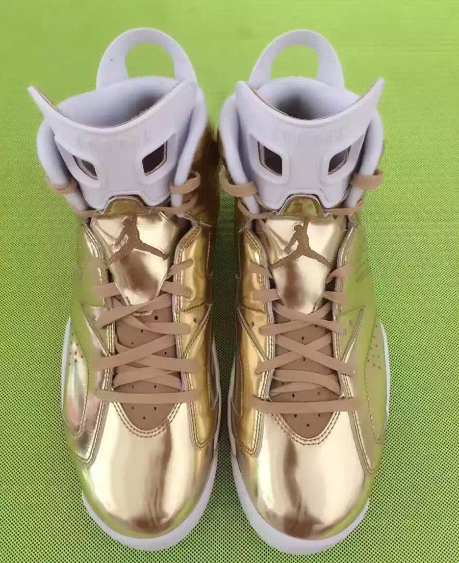 854271-730,AJ6,Air Jordan 6 854271-730AJ6 更新 | 2016 款 Air Jordan 6 Pinnacle 土豪金配色实物曝光！