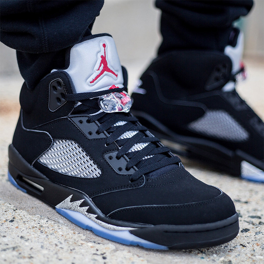 845035-003,AJ5,Air Jordan 5 845035-003AJ5 你想看的黑银 Air Jordan 5 “Metallic Black” 美图都在这里！