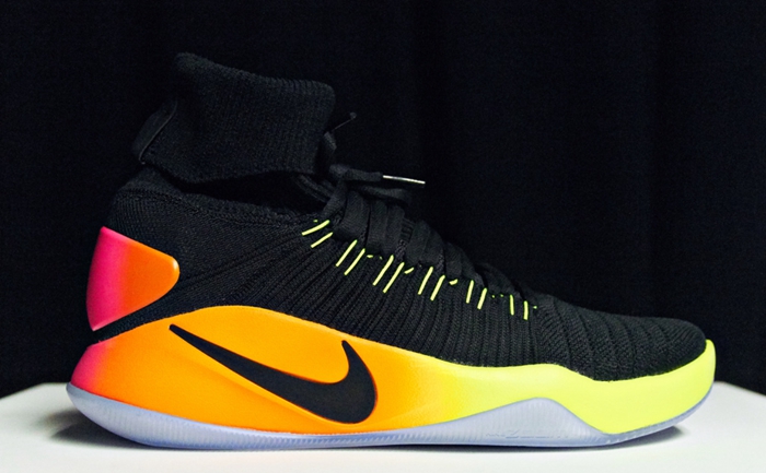 HD2016,Hyperdunk 2016,Nike  魅力四射，Hyperdunk 2016 Flyknit “Unlimited” 发售信息