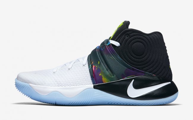 820537-110,Kyrie 2,Nike 820537-110 欧文亲着游行配色 Kyrie 2 “Parade” 中国区发售信息