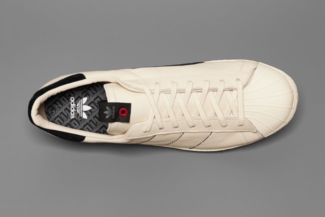adidas originals superstar,sup  Yeezy 附身，KASINA x adidas Originals Superstar 闪亮登场