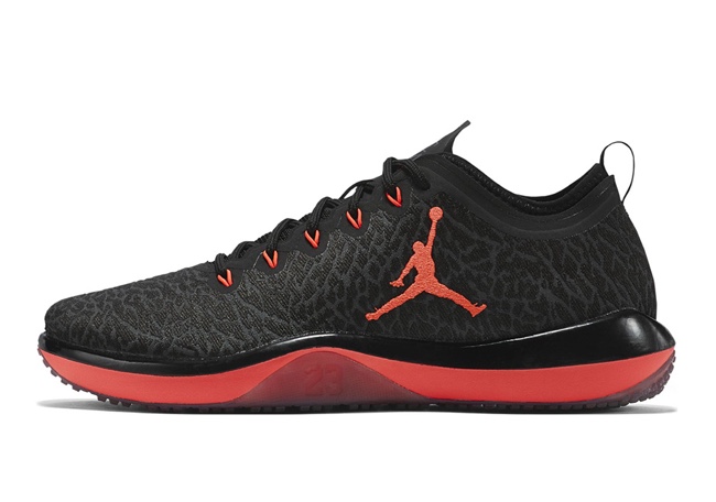 Jordan Trainer 1 Low，856752-02  内少再现，Jordan Trainer 1 Low “Neymar” 即将上架！