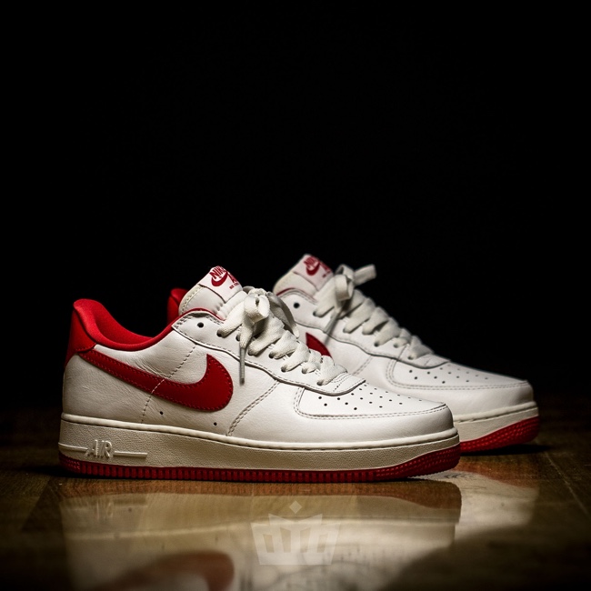 Nike Air Force 1 Low,AF1 845053-100 白红经典活力，Nike Air Force 1 Low “White Uni Red”近赏