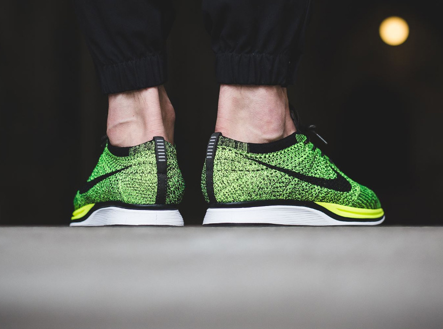 Flyknit Racer,Nike  Nike Flyknit Racer 再次带来 Volt 荧光绿的亮眼呈现
