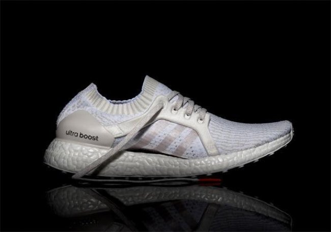 Ultra Boost,adidas,adidas Ultr  全新纯白 Ultra Boost 新装扮首次亮相！