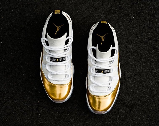 528895-103,AJ11,Air Jordan 11 528895-103AJ11 白金低帮 Air Jordan 11 Low “White/Gold” 官网上架已售罄！