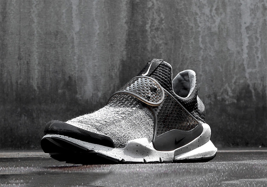 Sock Dart,Nike,859553-001 859553-001 9 月发售，Nike Sock Dart SE Premium 首次曝光！