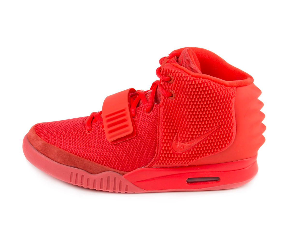 508214-660,Air Yeezy 2,Nike 508214-660 沃尔玛网店上架 Nike Air Yeezy 2 “Red October”