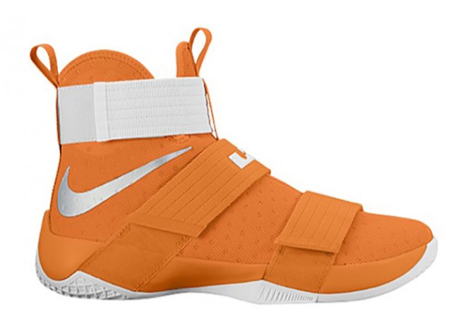 Soldier 10,士兵10代,NIKEiD  28 款 Nike Soldier 10 团队配色即将上架！