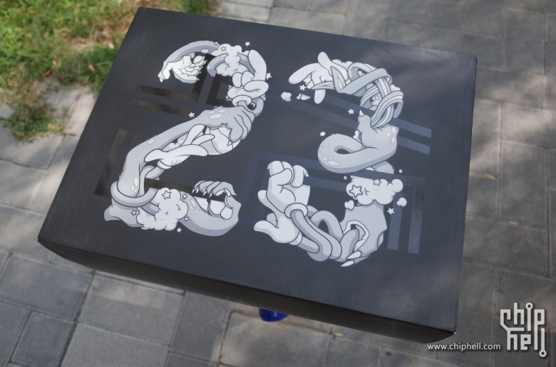 378037-003,Space Jam,AJ11,大灌篮 378037-003 货王！国内土豪论坛惊现全新大灌篮 Air Jordan 11 “Space Jam”上脚