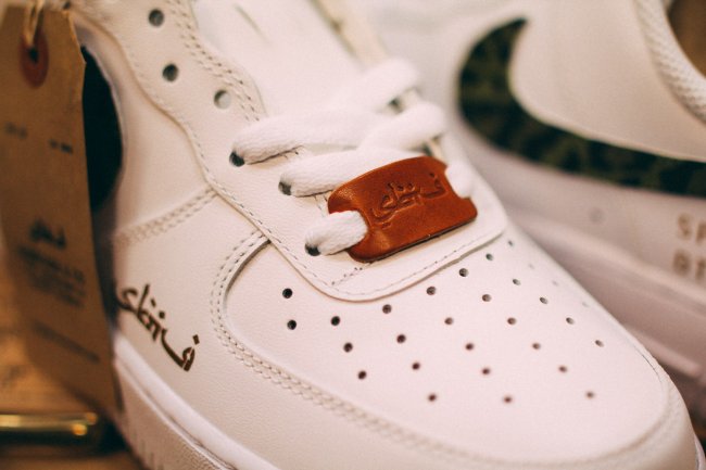 AF1,Air Force 1,Nike  仅 15 双！Nike Air Force 1 “SBTG x Tangs” 定制限定版