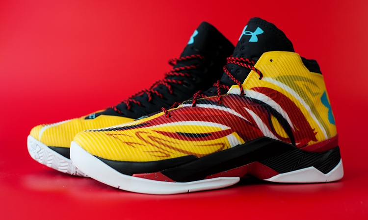 Under Armour,Curry 2.5  MVP 的中国战靴！Curry 2.5 中国行特别版实物近览