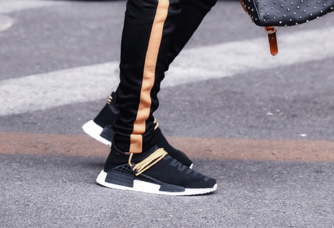 NMD,Hu NMD,adidas  吴亦凡提前上脚 adidas Originals Hu NMD “Black”