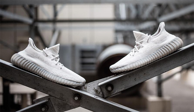 Yeezy 350 Boost,Yeezy  哪双你更喜欢？两双 Yeezy 350 Boost V2 新色清晰曝光
