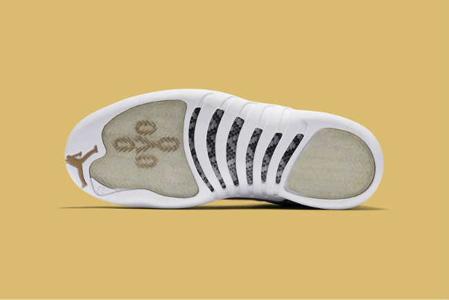 跳票,王有了,王,有了,新动向,OVO,Air,Jordan  跳票王有了新动向！OVO x Air Jordan 12 “White” 官图释出