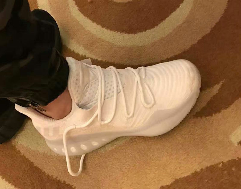 CrazyExplosive,Crazy Explosive 更为时尚!adidas CrazyExplosive Low 两款配色亮相 CrazyExplosive,Crazy Explosive 更为时尚!adidas CrazyExplosive Low 两款配色亮相