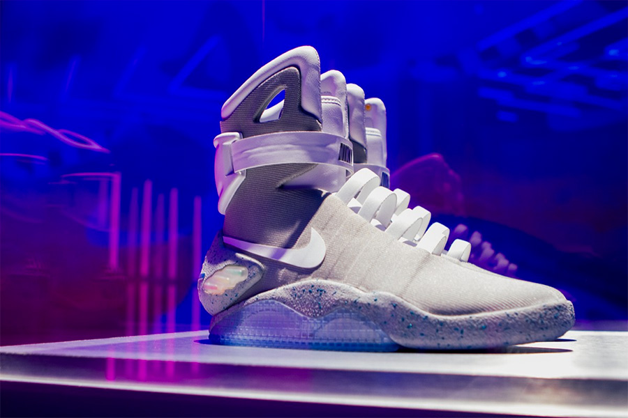 Air Mag,Nike  10 万美元！Nike Air Mag 成就最天价球鞋！